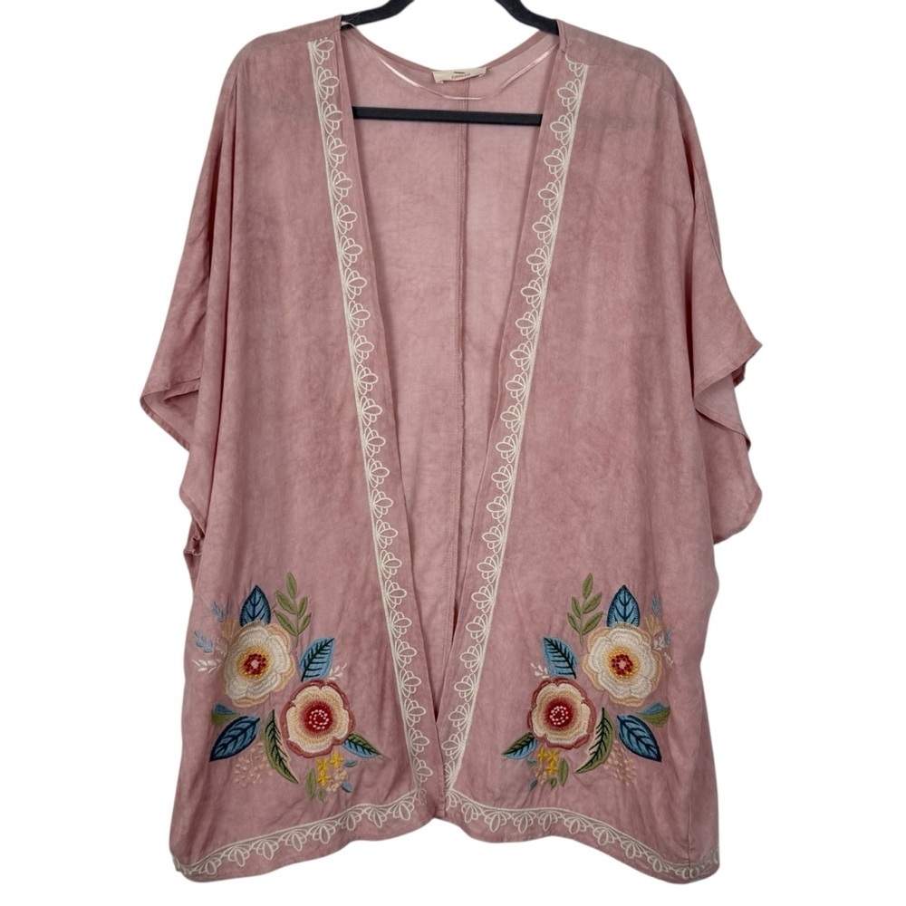 Hummingbird Rose Pink Kimono Cardigan with Embroidered Floral Detail – Size M/L
